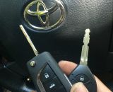 配汽车芯片钥匙遥控